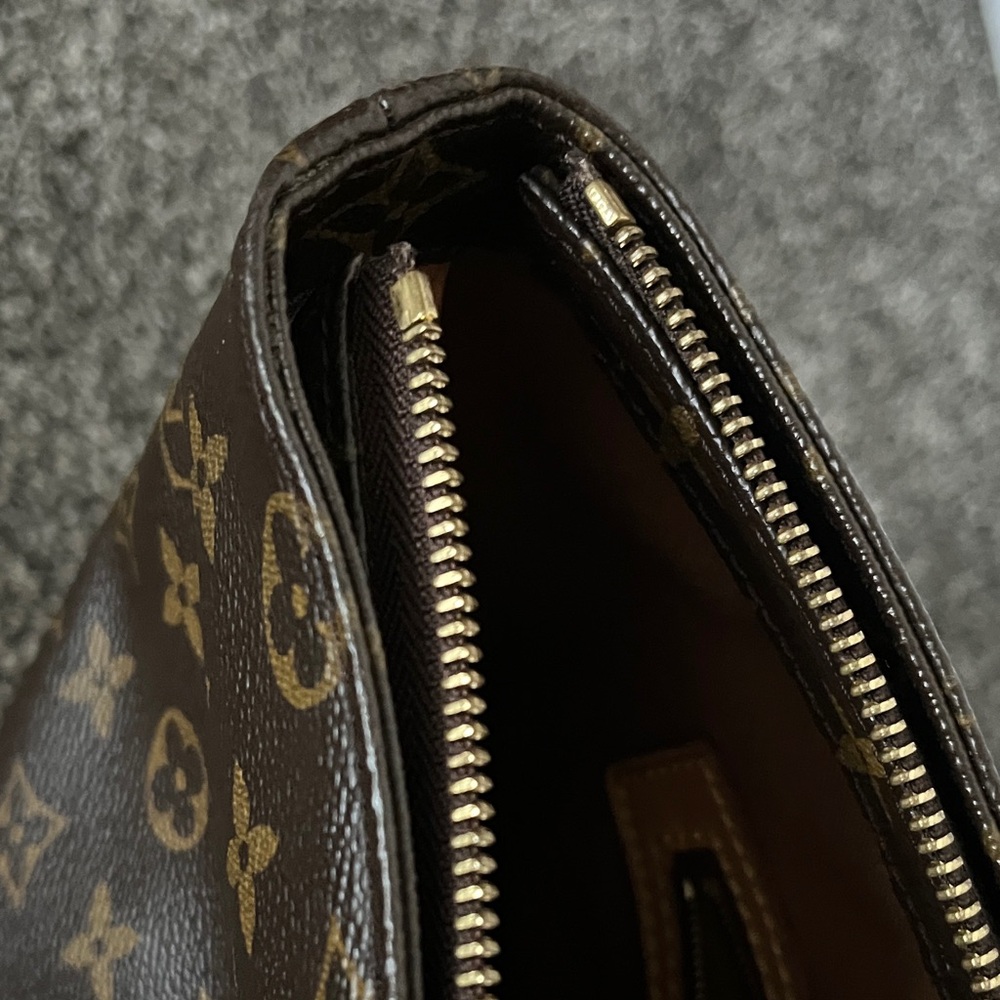Louis Vuitton Cabas Mezzo Monogram canvas & leather Tote - Picture 8 of 16